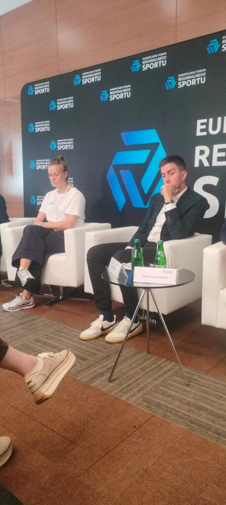 Uczestnicy Europejskiego Forum Regionalnego Sportu